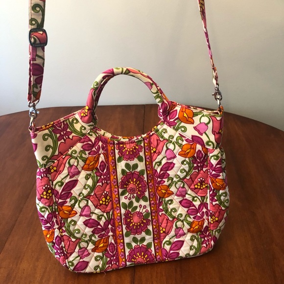 Retired two way tote in Lilly bell - Picture 1 of 2